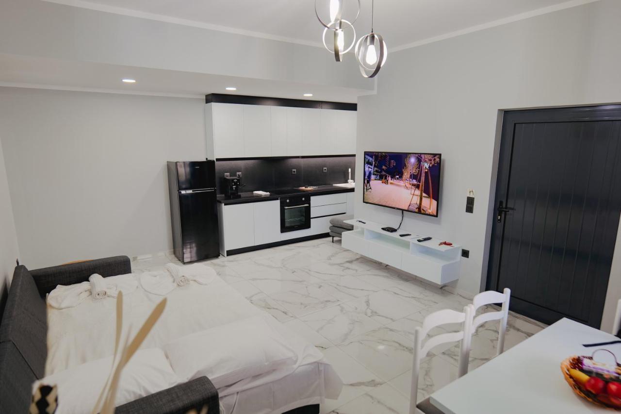 Apartament Iphigenia Luxury Flat Saranda Zewnętrze zdjęcie