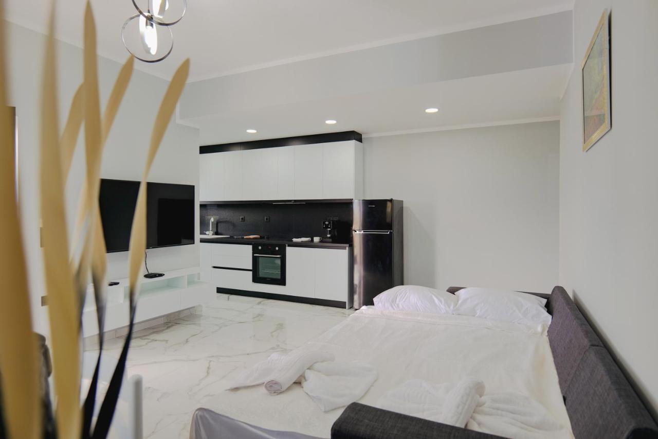 Apartament Iphigenia Luxury Flat Saranda Zewnętrze zdjęcie