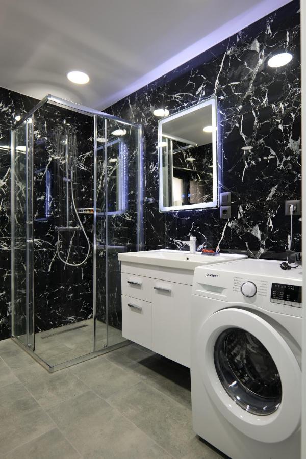 Apartament Iphigenia Luxury Flat Saranda Zewnętrze zdjęcie