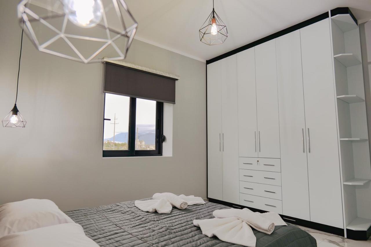 Apartament Iphigenia Luxury Flat Saranda Zewnętrze zdjęcie