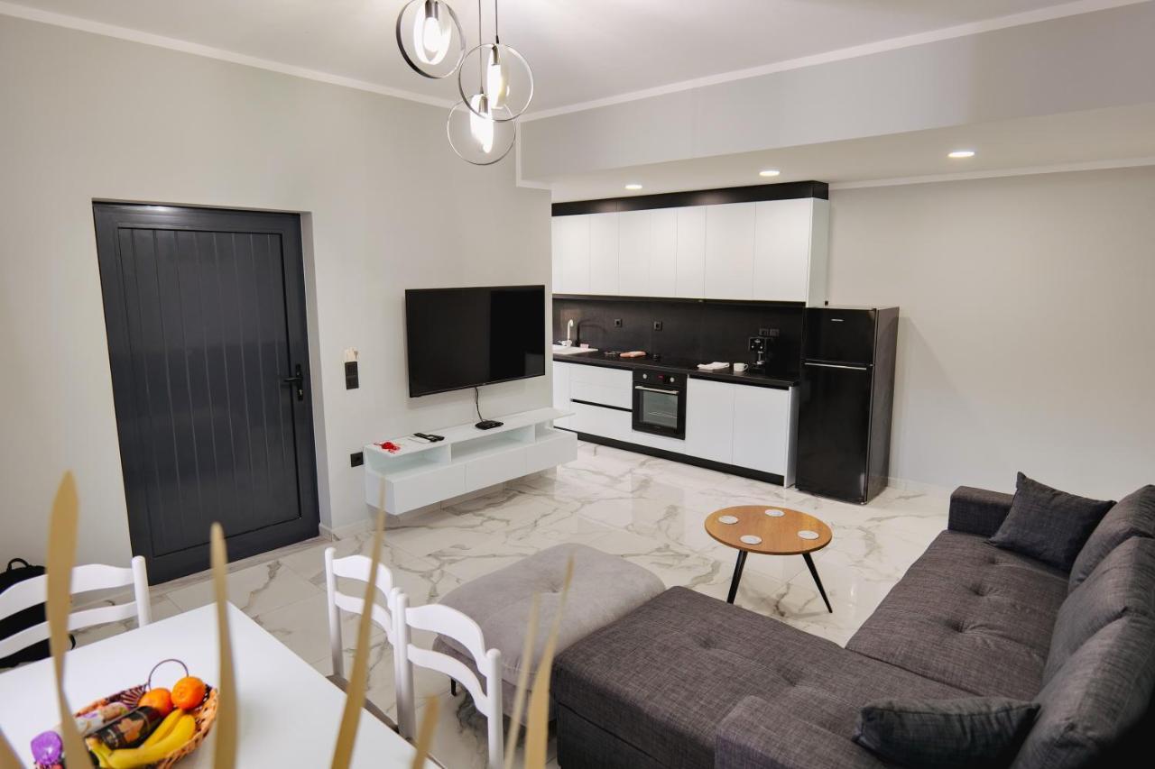 Apartament Iphigenia Luxury Flat Saranda Zewnętrze zdjęcie